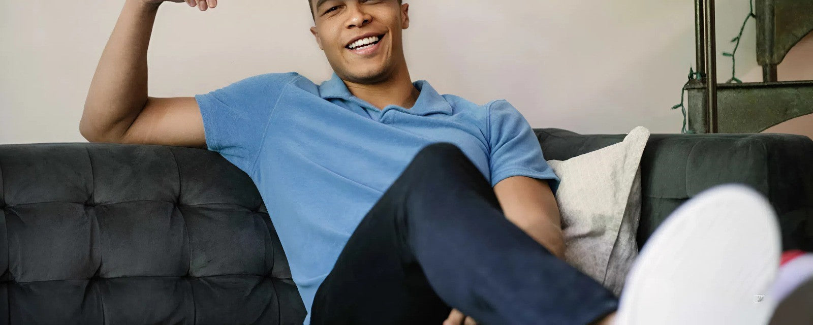 Men's T-Shirt Styling: 5 Styles From Sharp To Dynamic