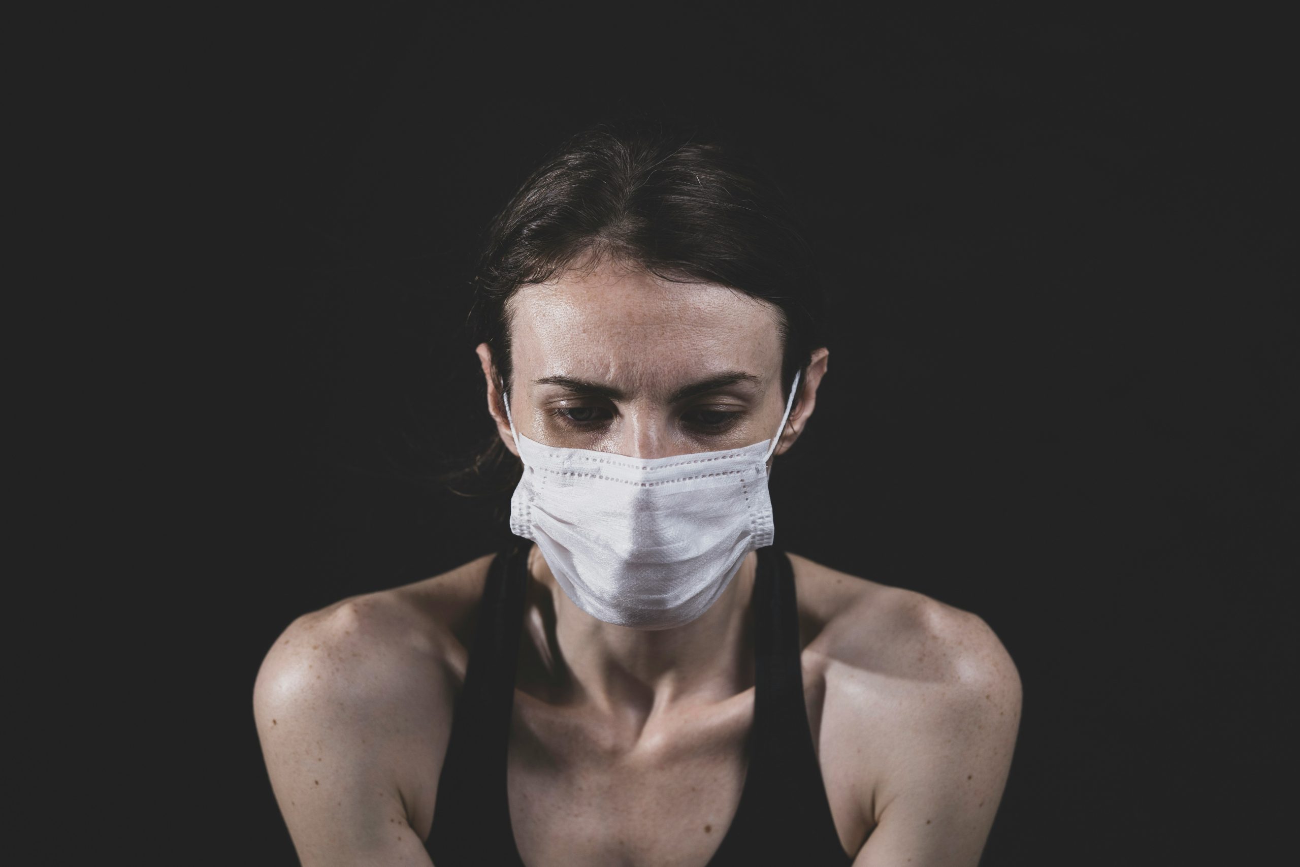 Chart showing long-term health risks associated with asbestos exposure