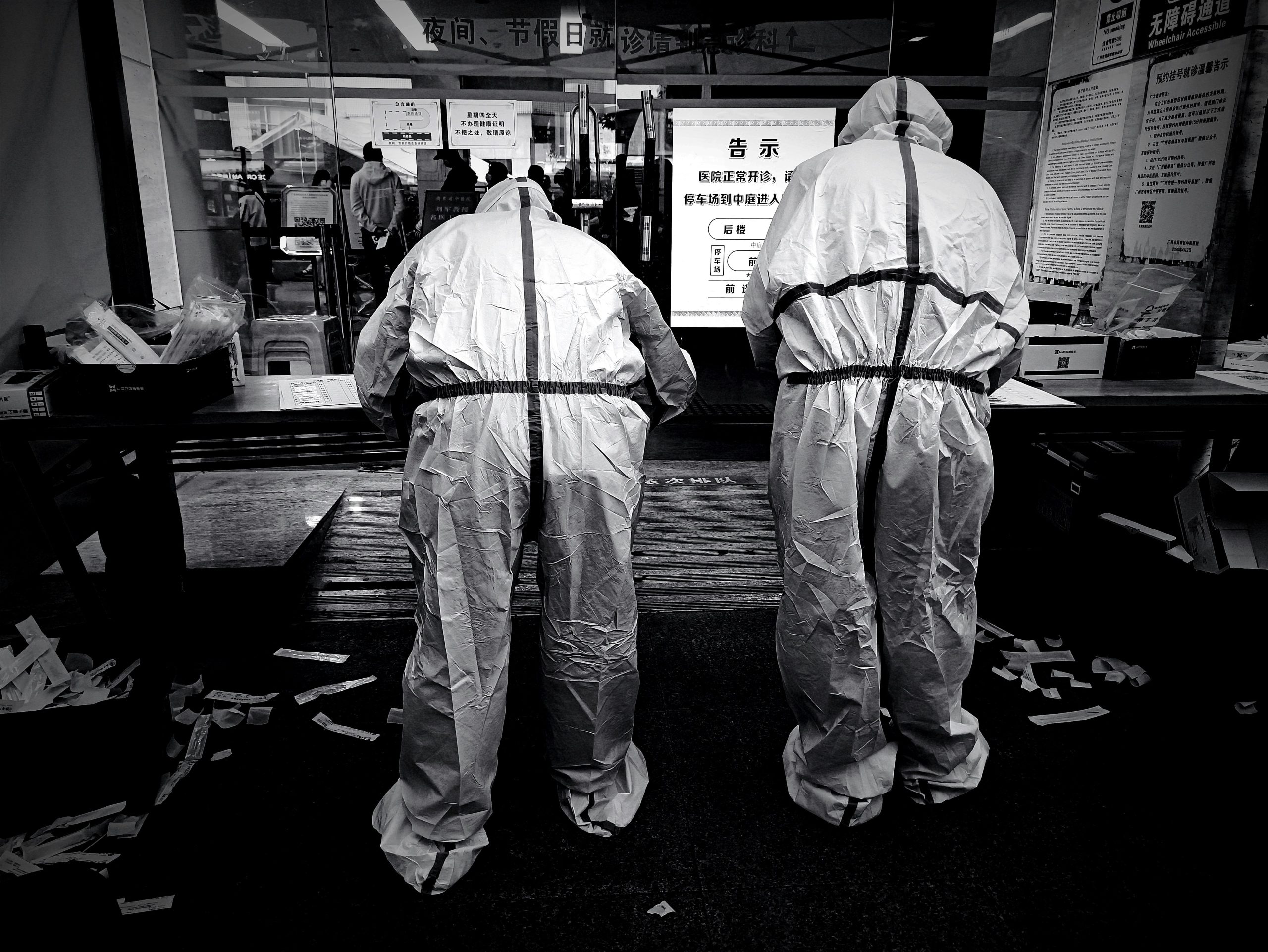 Flowchart illustrating the step-by-step asbestos removal process