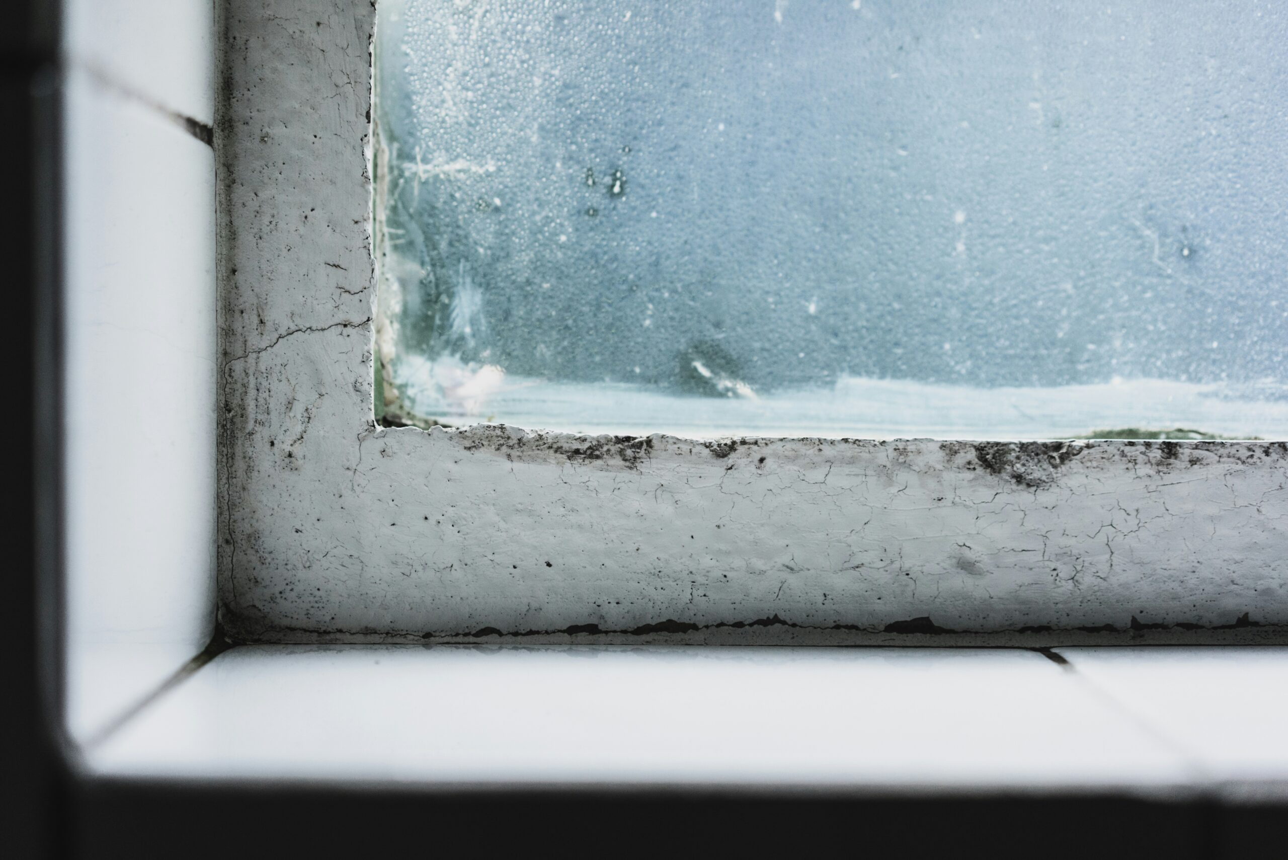 Infographic showing common places asbestos hides in older homes